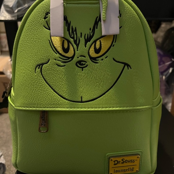 Nwt Loungefly grinch older model - Picture 3 of 5